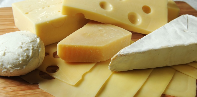 Можно ли потолстеть от сыра