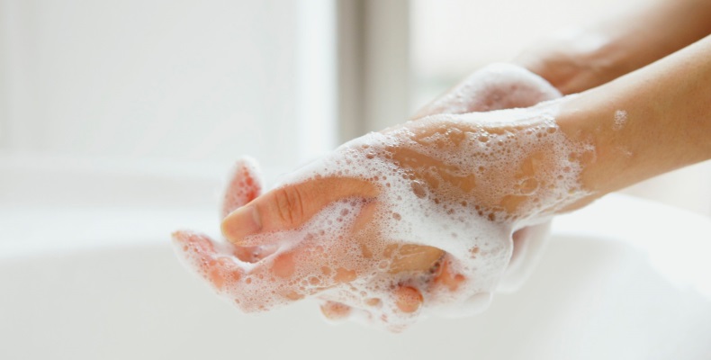 можно ли мыться хозяйственным мылом